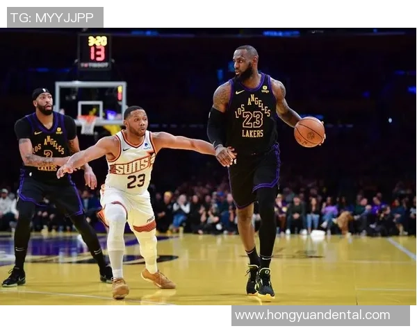 06年湖人对决太阳的经典对抗赛回顾与精彩瞬间分析 06年湖人对决太阳的经典对抗赛回顾与精彩瞬间分析