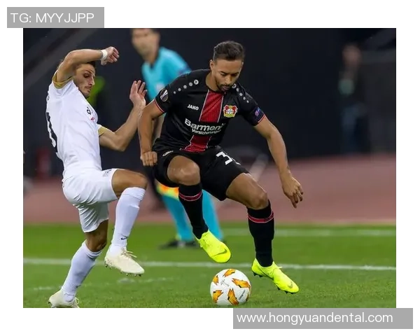 库塔伊与谢里夫的精彩对决揭示了足球战术的博弈与激情的碰撞 库塔伊与谢里夫的精彩对决揭示了足球战术的博弈与激情的碰撞